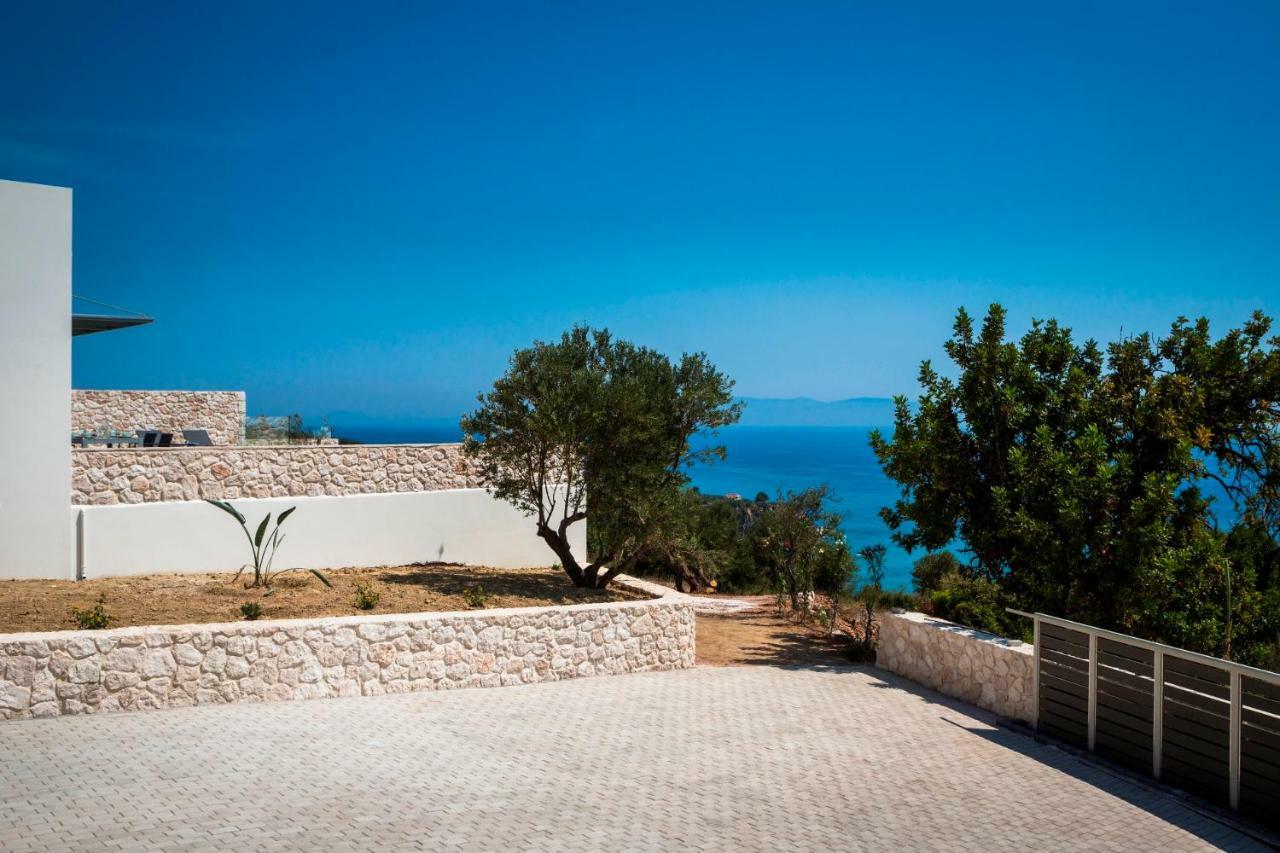 Mystique View Villas Lourdata  Esterno foto